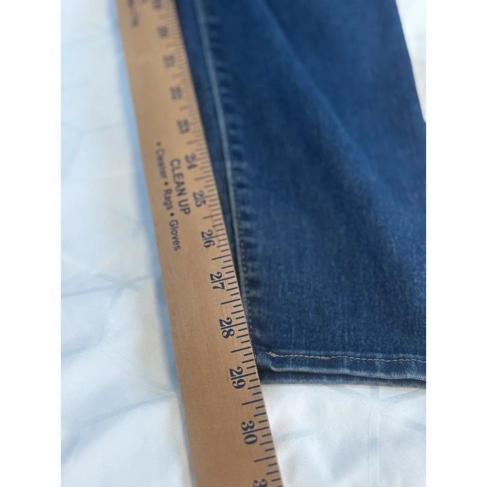 Signature by Levi Strauss tag shows